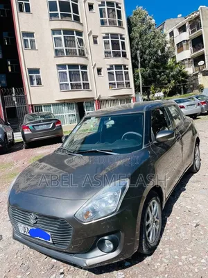 Suzuki Swift 2020 Silver