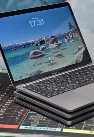 New Laptop Apple MacBook Pro 2020 M1 8GB Apple M1 Pro SSD 512GB