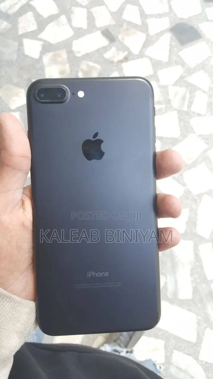 Apple iPhone 7 Plus 128 GB Black