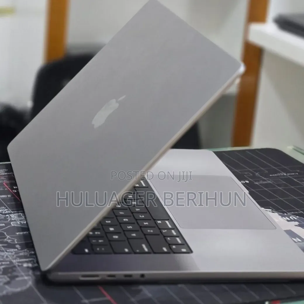 New Laptop Apple MacBook Pro 2021 M1 Max 64GB Apple M1 Max SSD 1T