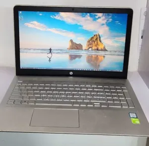 Laptop HP Pavilion 15 8GB Intel Core i5 HDD 1T