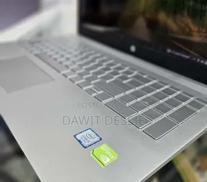 Laptop HP Pavilion 15 8GB Intel Core i5 HDD 1T