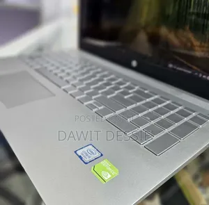 Laptop HP Pavilion 15 8GB Intel Core i5 HDD 1T