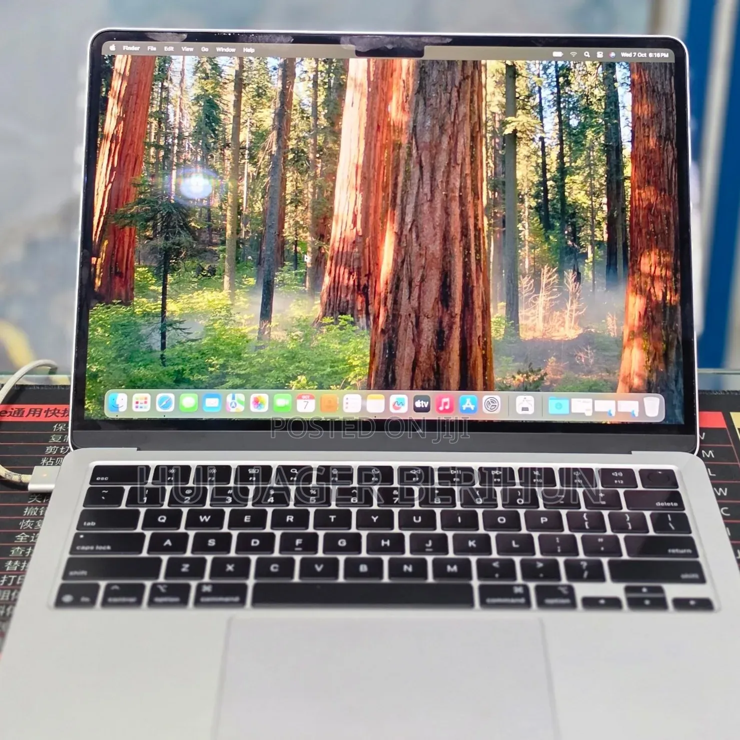 New Laptop Apple MacBook Air 2025 M4 16GB Apple M4 SSD 256GB