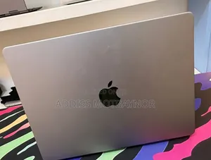 New Laptop Apple MacBook Pro 2023 M3 16GB Intel Core M3 SSD 512GB