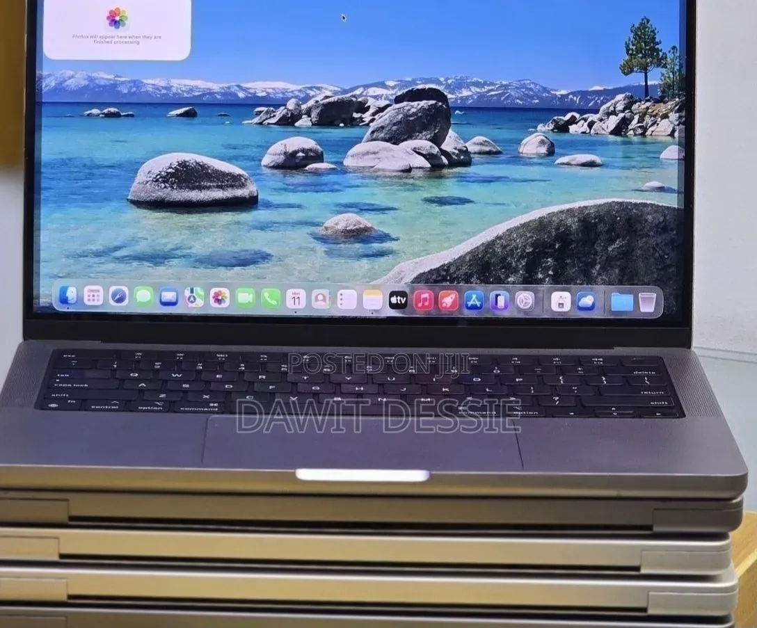 New Laptop Apple MacBook Pro 2021 M1 16GB Apple M1 Pro SSD 512GB