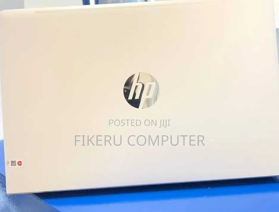 New Laptop HP ProBook 440 G10 16GB Intel Core i7 SSD 1T