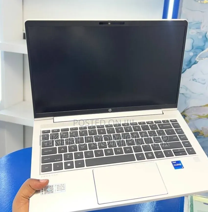 New Laptop HP ProBook 440 G10 16GB Intel Core i7 SSD 1T
