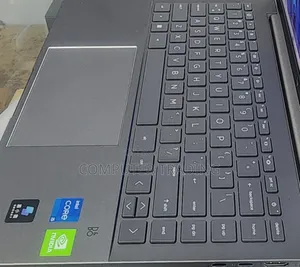 New Laptop HP Pavilion X2 10 16GB Intel Core i5 SSD 512GB
