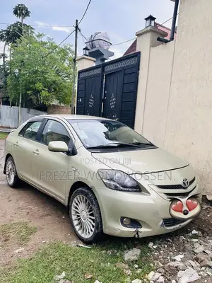 Toyota Yaris 2007 Off white