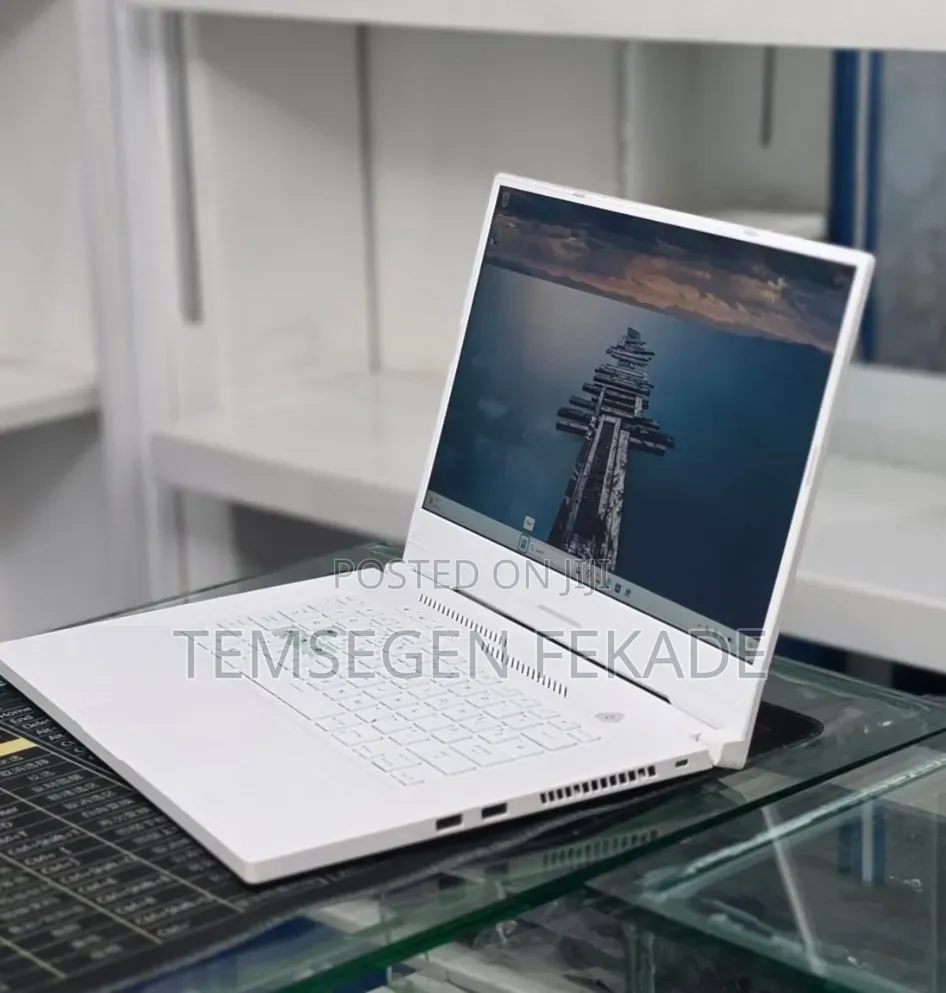 New Laptop Asus TUF Dash F15 16GB Intel Core i5 SSD 512GB