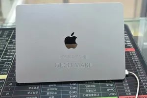 New Laptop Apple MacBook Pro 2024 M4 16GB Apple M4 SSD 256GB