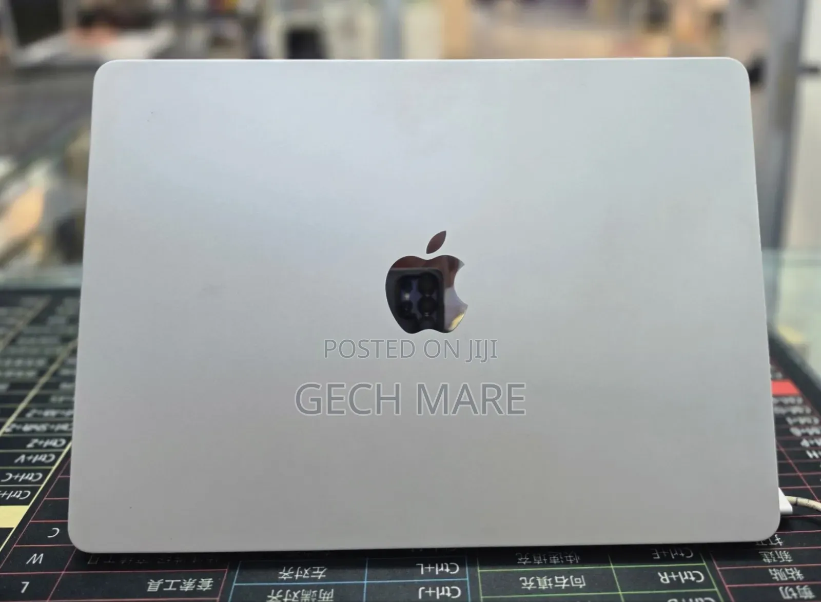 New Laptop Apple MacBook Pro 2024 M4 16GB Apple M4 SSD 256GB
