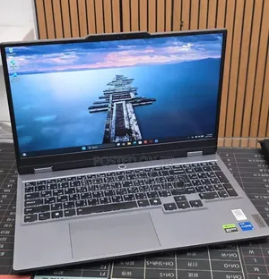 New Laptop Lenovo ThinkPad Yoga 8GB Intel Core i5 SSD 512GB