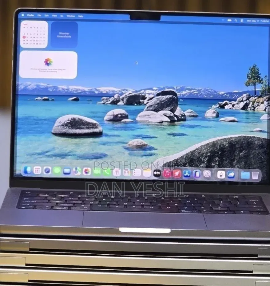 New Laptop Apple MacBook Pro 16GB Apple M1 Pro SSD 512GB