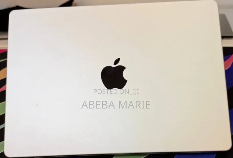 New Laptop Apple MacBook Pro 2021 M1 16GB Apple M1 Pro SSD 512GB