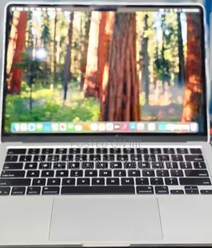 New Laptop Apple MacBook Air 2025 M4 16GB Apple M4 SSD 256GB