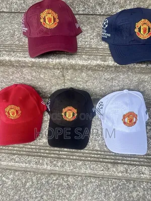 Premium MU and Arsenal Caps