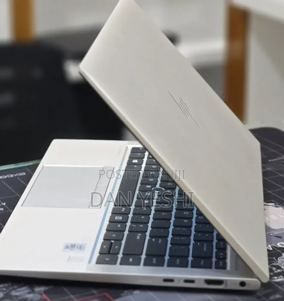 New Laptop HP EliteBook 840 G7 16GB Intel Core i5 SSD 512GB
