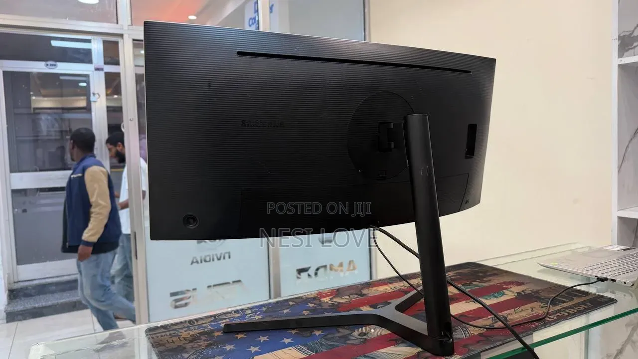 Samsung 34" Inch Curved Monitor