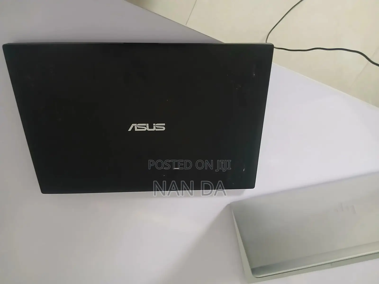 Laptop Asus P2420LA 6GB Intel Core i5 HDD 140GB
