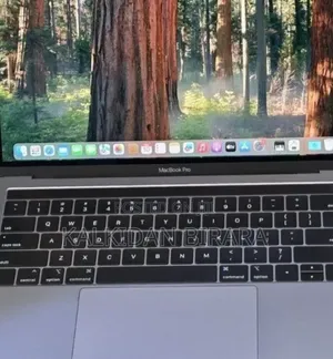 New Laptop Apple MacBook Pro 2019 16GB Intel Core i5 SSD 512GB