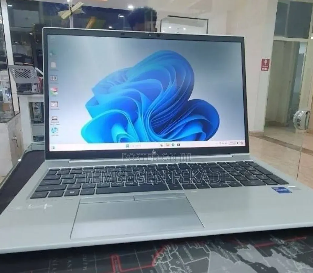 New Laptop HP EliteBook 850 G8 16GB Intel Core i7 SSD 512GB