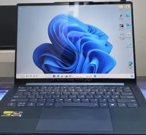 New Laptop Lenovo Yoga 7i 16GB AMD Ryzen 7 SSD 512GB