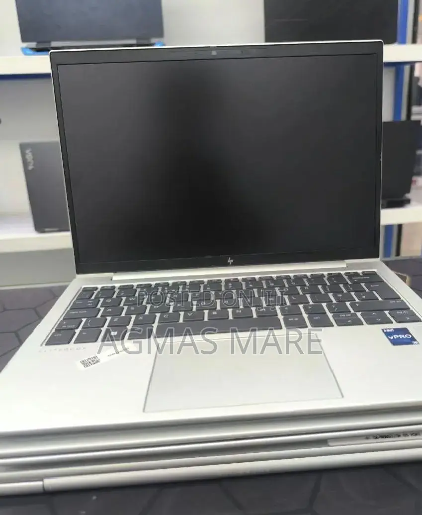 New Laptop HP EliteBook 830 G9 16GB Intel Core i5 SSD 512GB