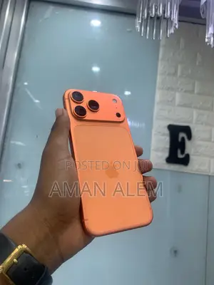 New Apple iPhone 17 Pro Max 256 GB Orange