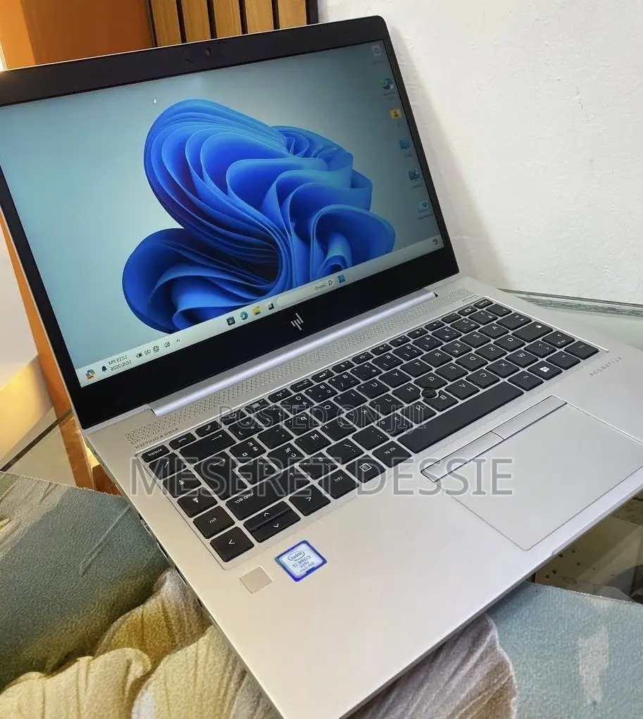 New Laptop HP EliteBook 840 G5 8GB Intel Core i7 SSD 512GB