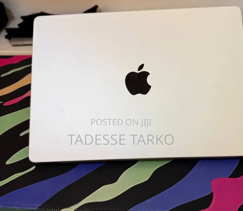 New Laptop Apple MacBook Pro 2021 M1 16GB Apple M1 Pro SSD 512GB