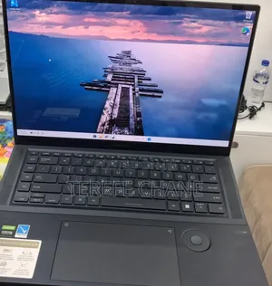 New Laptop HP ZBook 15 32GB Intel Core i9 SSD 1T