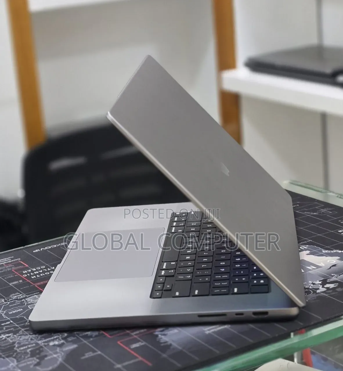 New Laptop Apple MacBook Pro 2021 M1 Max 64GB Apple M1 Max SSD 1T