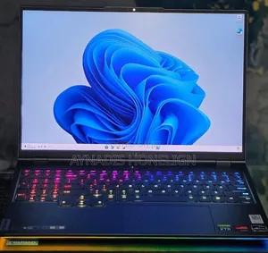 New Laptop Lenovo Legion 9 32GB AMD Ryzen 9 SSD 1T