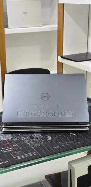 New Laptop Dell XPS 13 16GB Intel Core i7 SSD 512GB