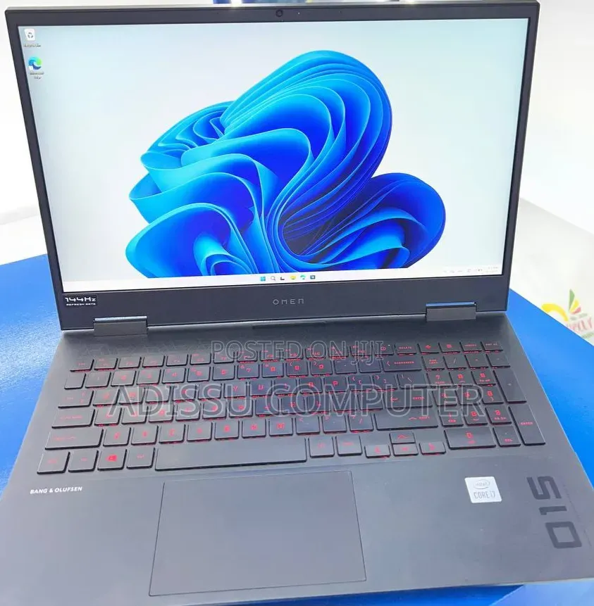 New Laptop HP Omen 15 16GB Intel Core i7 SSD 512GB