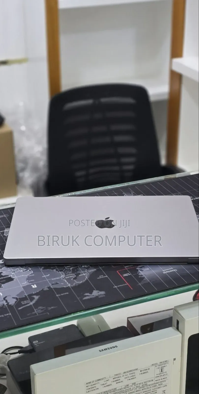 New Laptop Apple MacBook Pro 2022 M2 16GB Apple M2 SSD 1T