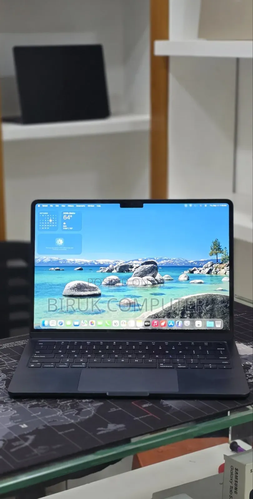 New Laptop Apple MacBook Air 2022 M2 16GB Apple M2 SSD 256GB