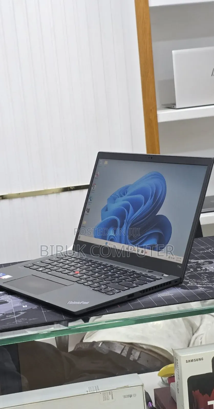New Laptop Lenovo ThinkPad T14s Gen 2 32GB Intel Core i7 SSD 1T