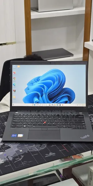 New Laptop Lenovo ThinkPad T14s Gen 2 32GB Intel Core i7 SSD 1T