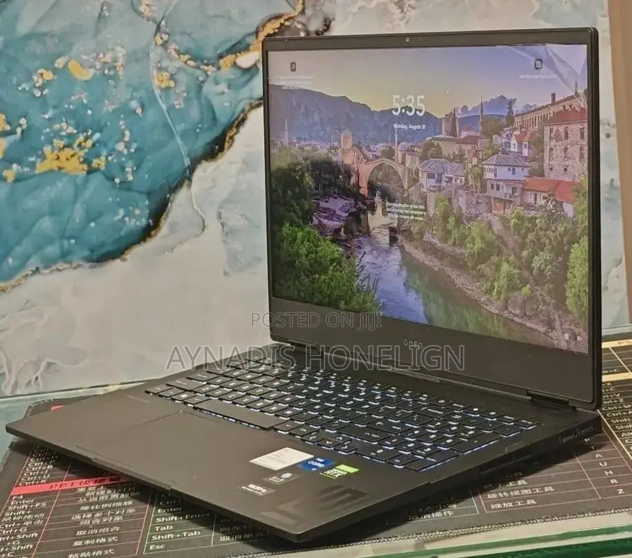 New Laptop HP Omen 16 16GB Intel Core i7 SSD 512GB