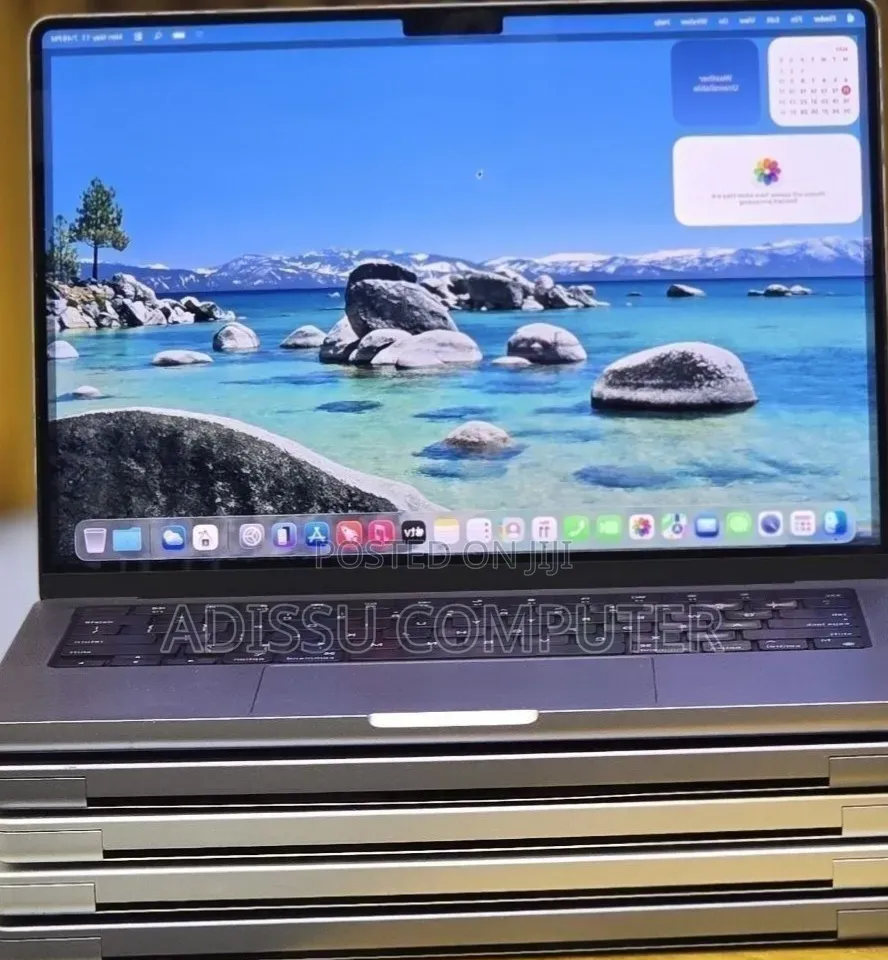 New Laptop Apple MacBook Pro 2021 M1 16GB Apple M1 Pro SSD 512GB