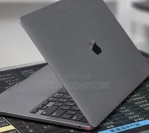 New Laptop Apple MacBook Pro 2020 M1 16GB Apple M1 Pro SSD 512GB