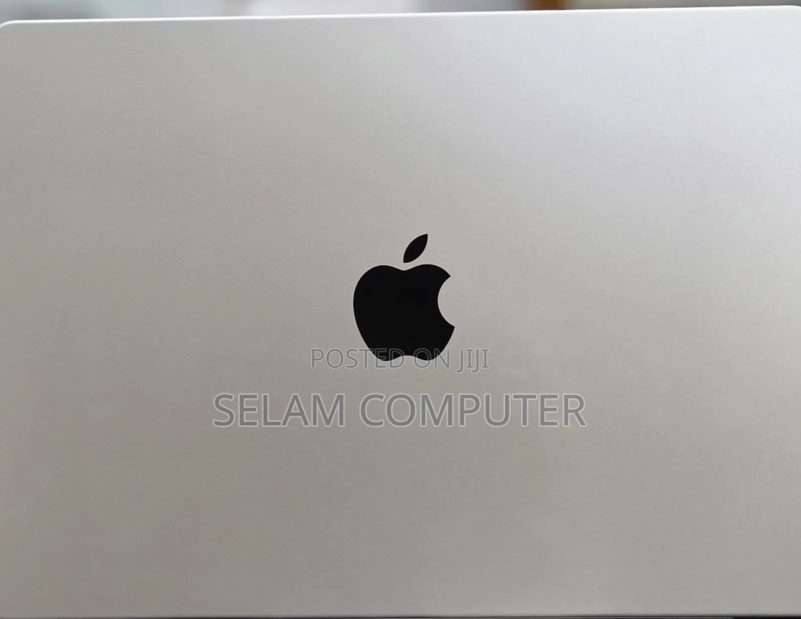 New Laptop Apple MacBook Pro 2024 M4 24GB Apple M4 SSD 256GB