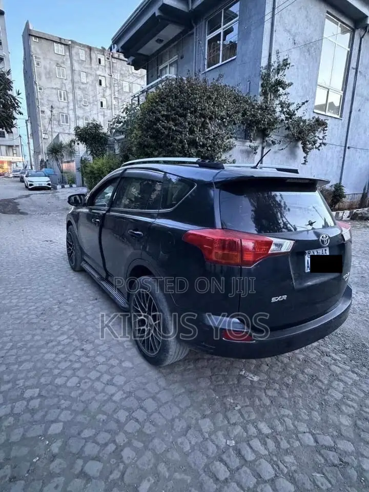 Toyota RAV4 2014 Black