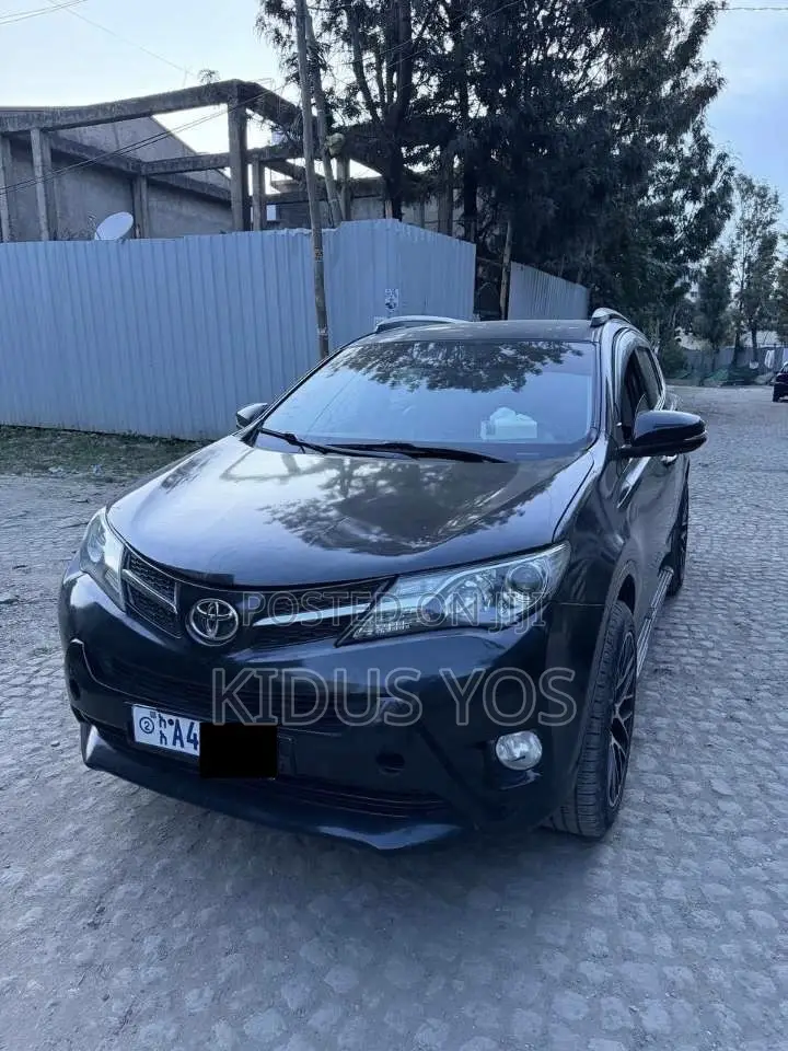 Toyota RAV4 2014 Black