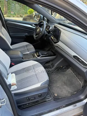 Volkswagen ID.4 2022 Gray