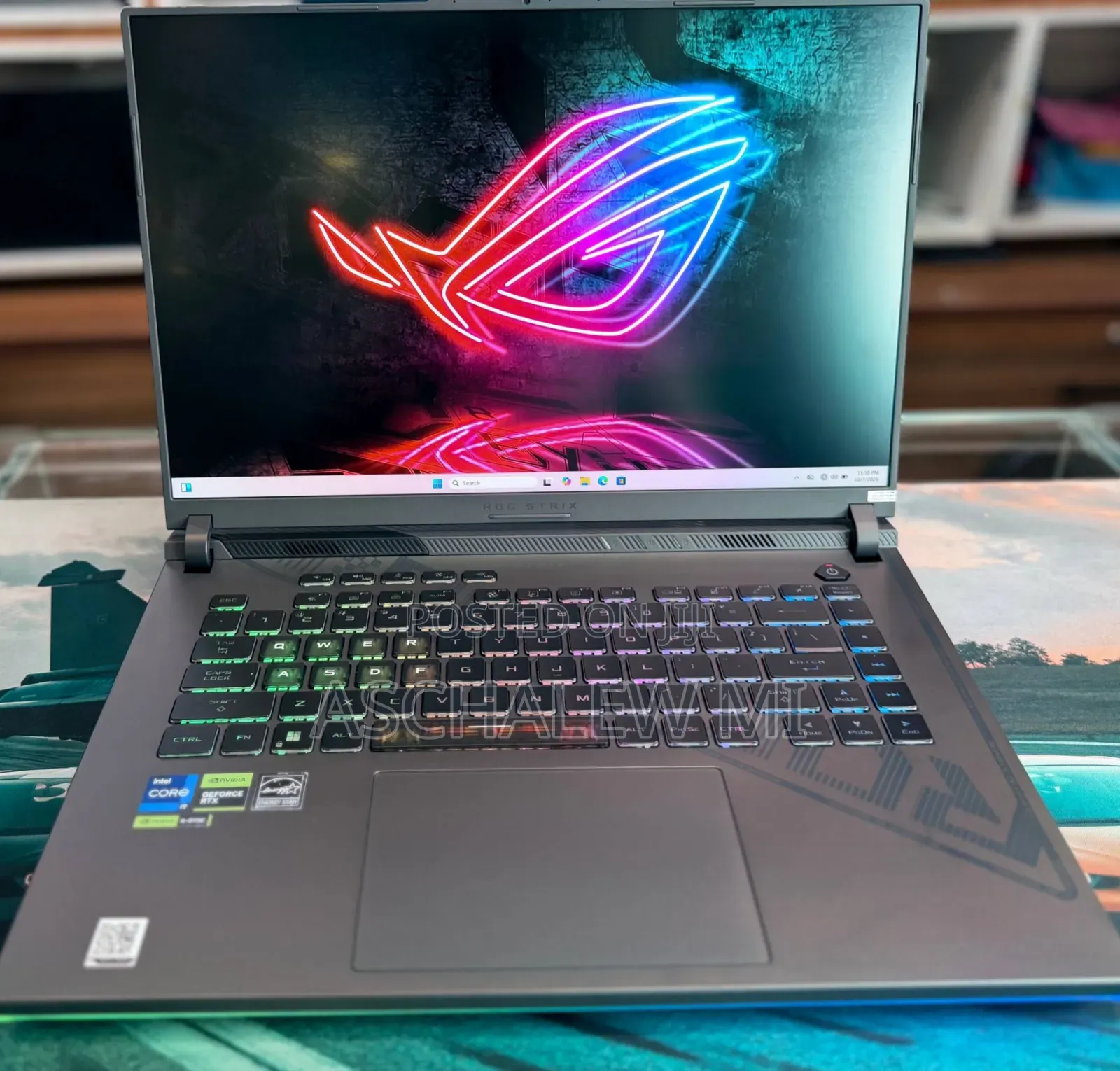 New Laptop Asus ROG Strix G16 16GB Intel Core i9 SSD 1T