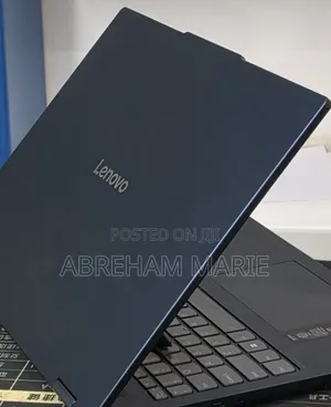 New Laptop Lenovo Yoga 9i 32GB Intel Core Ultra 7 SSD 1T